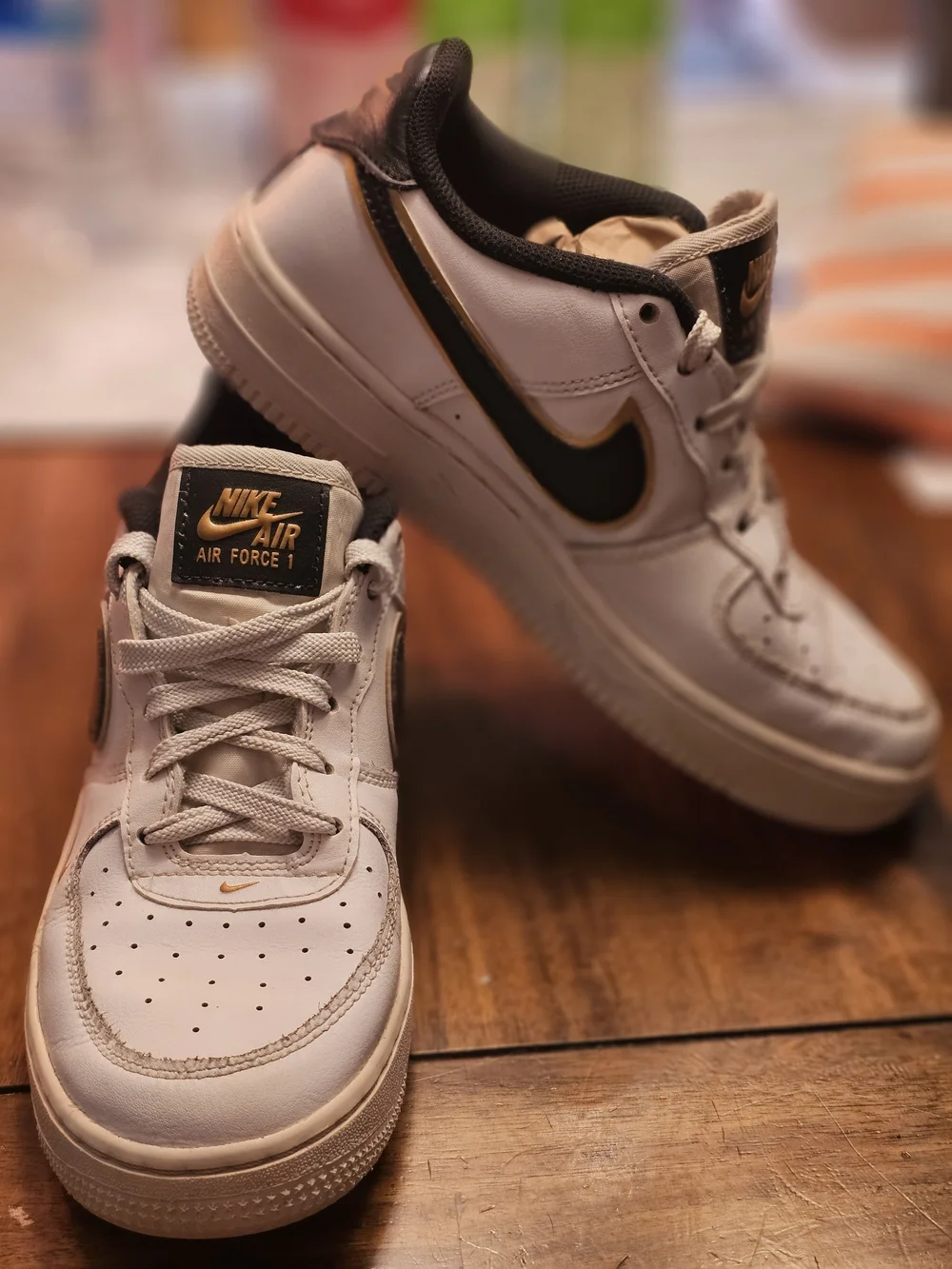 Nike Air Force 1 LV8 TD Low Kids Size 5.5Y Classic White Black Gold